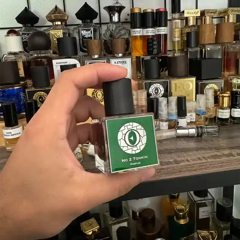 عطر إنصار عود رقم 2 تونكين - 15 مل